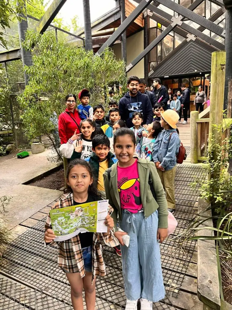 Nepali class group visiting Zoo