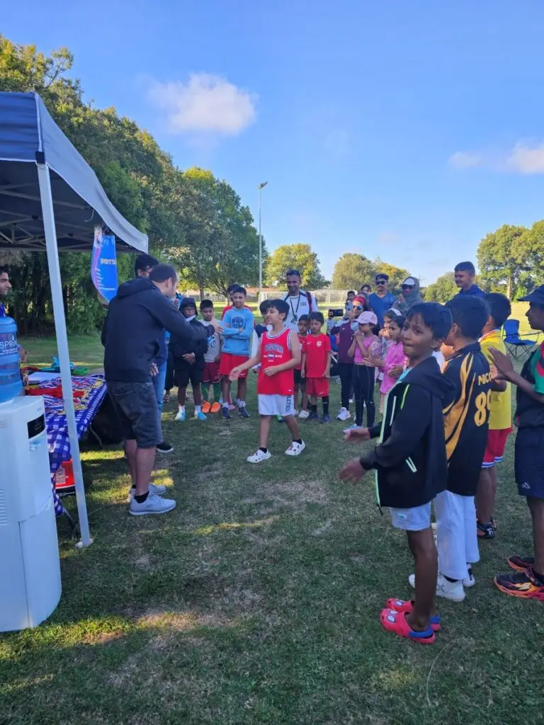 Players receiving medals & prizes